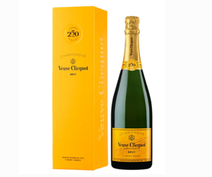 Veuve Clicquot box