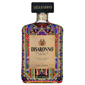 Amaretto Disaronno Wears Etro