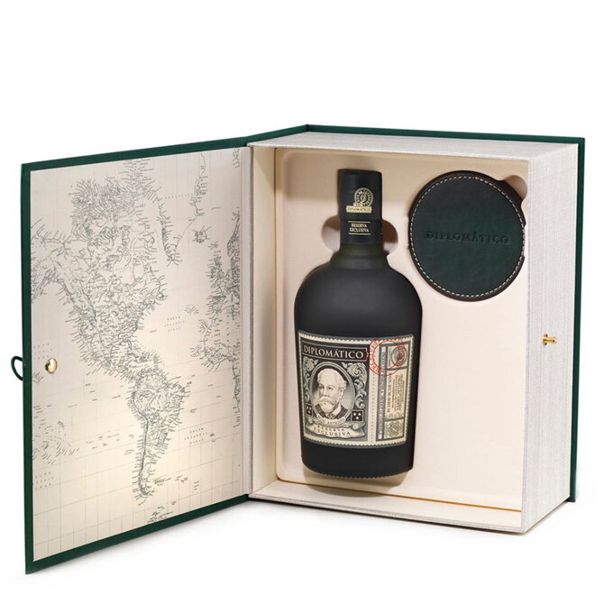 Diplomático Reserva Exclusiva Book Gift Box