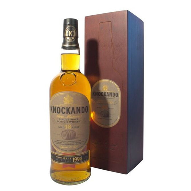 Knockando Slow Matured 1994 Aged 18 Years Wood Box